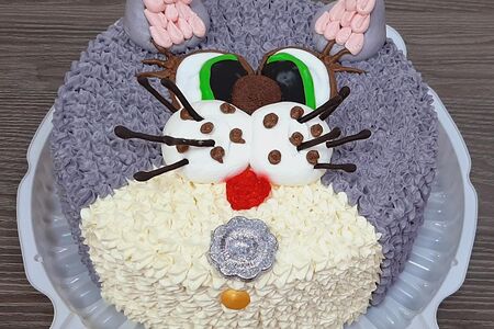 Торт Клубничный кот