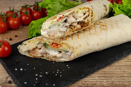 Шаурма большая с курицей