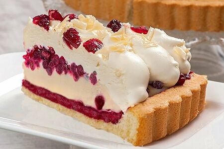 Брусничный пирог