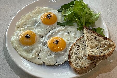 Яичница из 3-х яиц