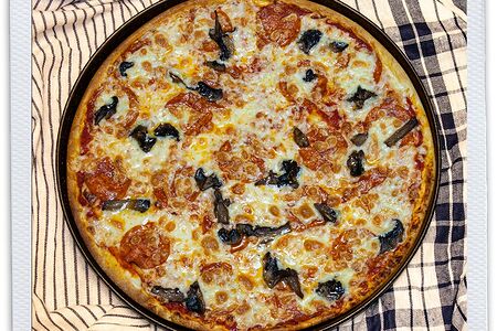 Пепперони на тонком тесте