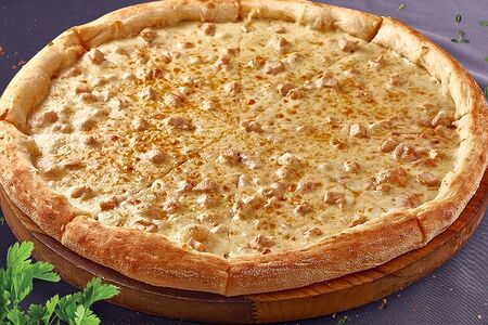 Пицца c курицей