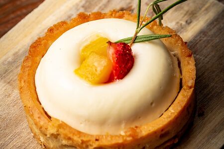 Тарталетка с манго