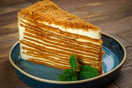 Торт Медовик