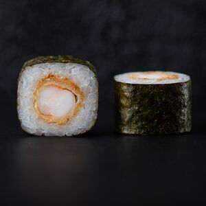 Маки креветка в темпуре