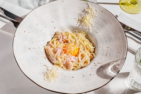 Паста Карбонара с лососем