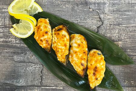 Мидии запеченные острые