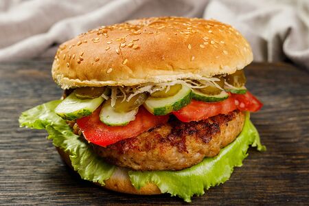 Chicken бургер на углях