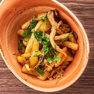 Картофель, жаренный с грибами