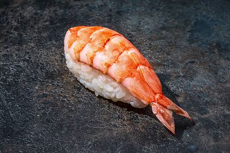 Креветка нигири