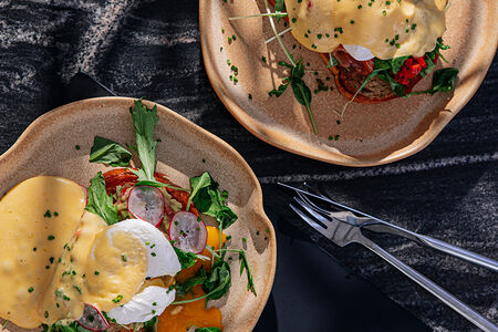 Бенедикт с татаки