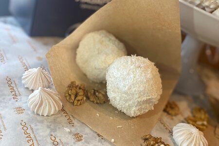 Безе Рафаэлло