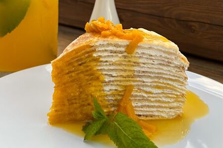 Блинный торт с персиком