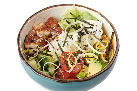 Поке с копчёным угрём