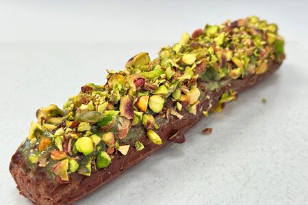 Фисташковый эклер