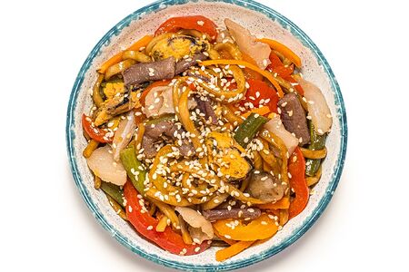 Удон с морепродуктами в соусе терияки