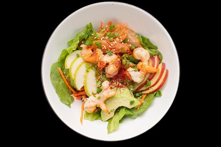 Салат с курицей и мандаринами