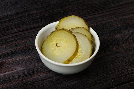 Маринованные огурцы