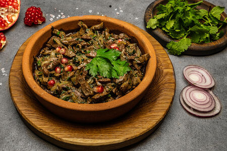 Тжвжик по-армянски из говядины