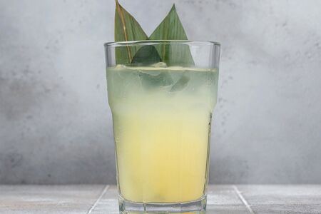 Домашний лимонад Ананас-Кокос