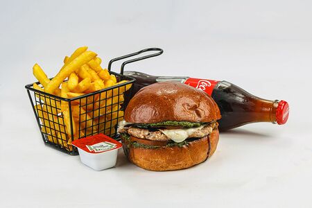 Пестро бургер комбо халяль