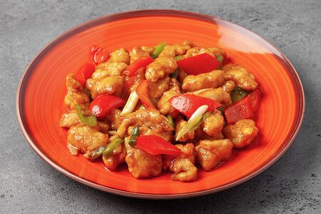 Острая курица в соевом соусе с чесноком