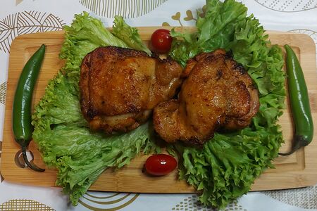 Куриное бедро на мангале