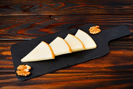 Сыр копченый сулугуни (100 гр.)