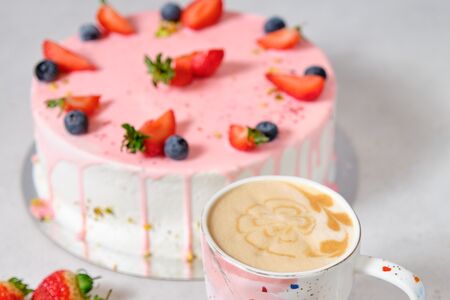 Торт Молочная девочка