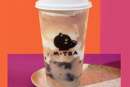 Молоко таро с шариками тапиоки