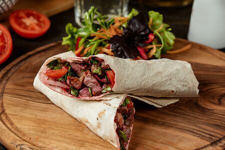 Шаверма восточная в лаваше