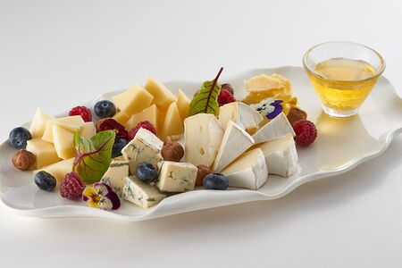 Сырное плато