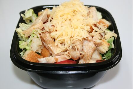 Цезарь с цыплёнком