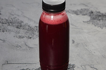 Свежевыжатый сельдереевый сок