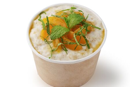 Каша четыре злака с абрикосом и мятой