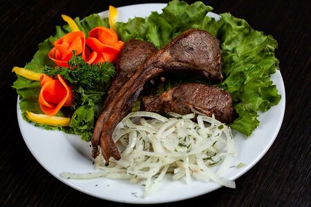 Шашлык из баранины на кости