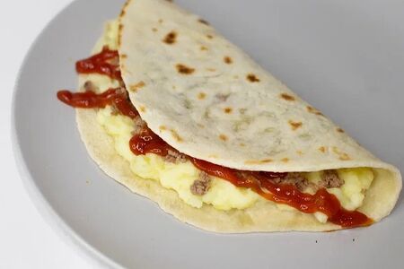 Кыстыбый с картофелем и говяжьим фаршем