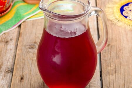 Компот из смородины и клюквы