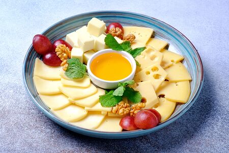 Сырная тарелка