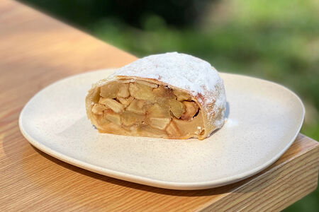 Яблочный штрудель