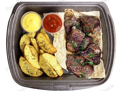 Мякоть баранины на углях (гарнир4) 200/100/30/30 г