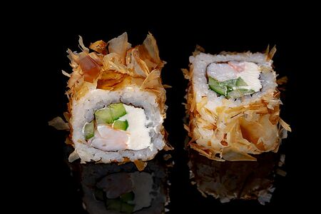 Бонито с креветкой