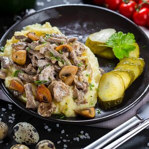 Бефстроганов с Мраморной говядиной