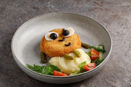 Котлета из индейки с картофельным пюре