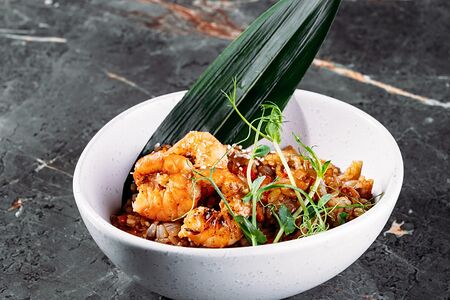 Тяхан с креветками