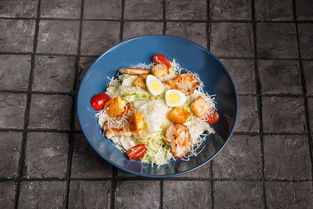 Салат Цезарь с курицей