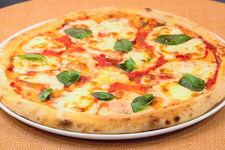 Пицца Маргарита