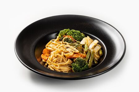 Лапша удон с овощами