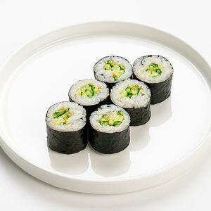 Маки с огурцом