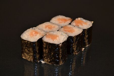 Ролл Лосось